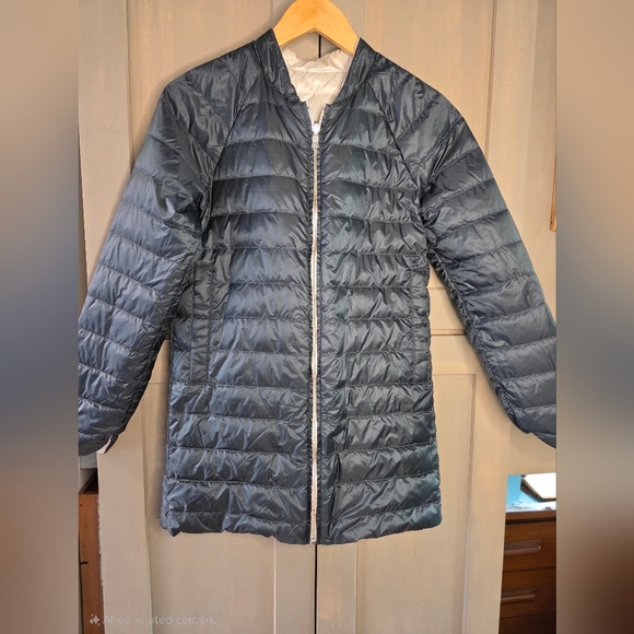 Athleta Jackets & Blazers - Athleta Women's Reversible Puffer Jacket in Dark Gray/Pearl